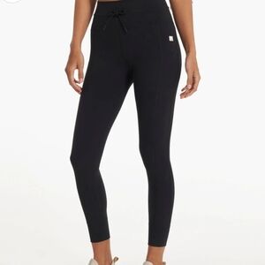 Vuori DAILY Black Leggings Size Xsmall